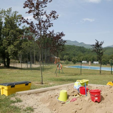 Camping Macanet De Cabrenys Bagian luar foto