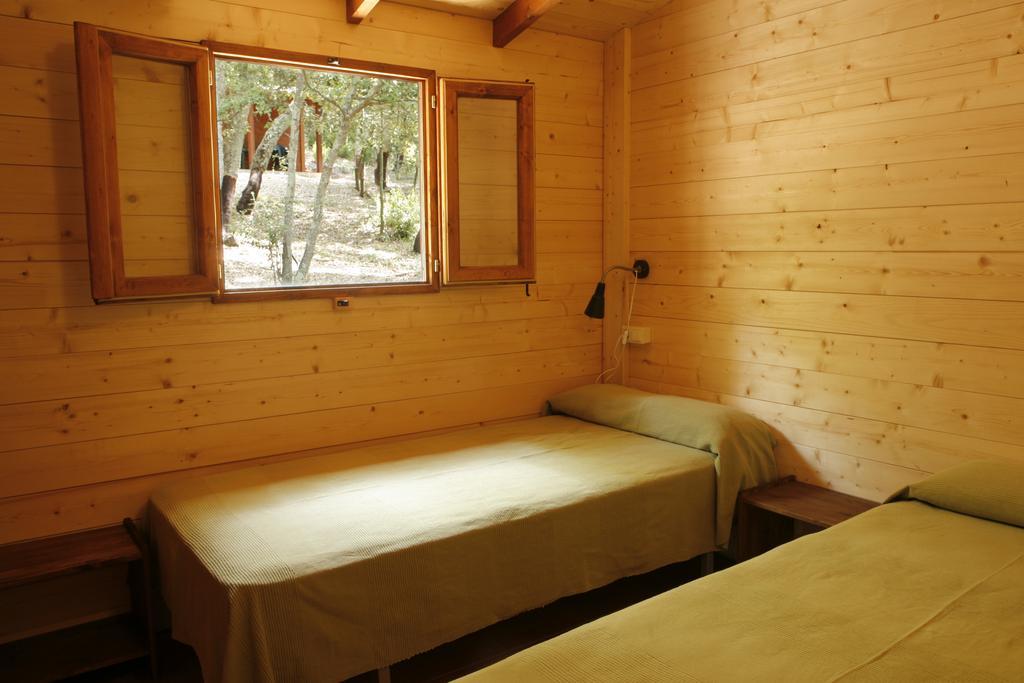 Camping Macanet De Cabrenys Bagian luar foto