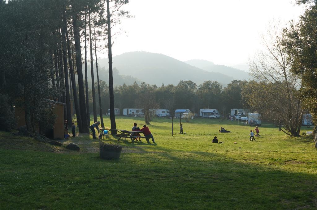 Camping Macanet De Cabrenys Bagian luar foto