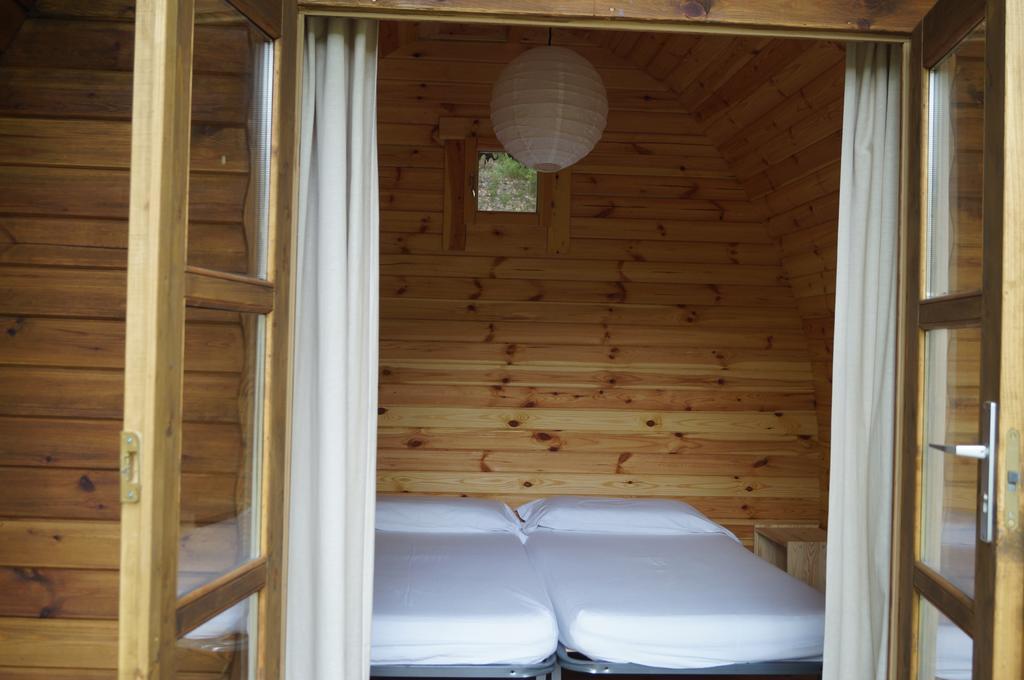 Camping Macanet De Cabrenys Bagian luar foto