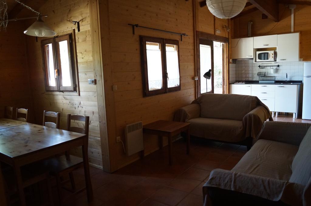 Camping Macanet De Cabrenys Bagian luar foto