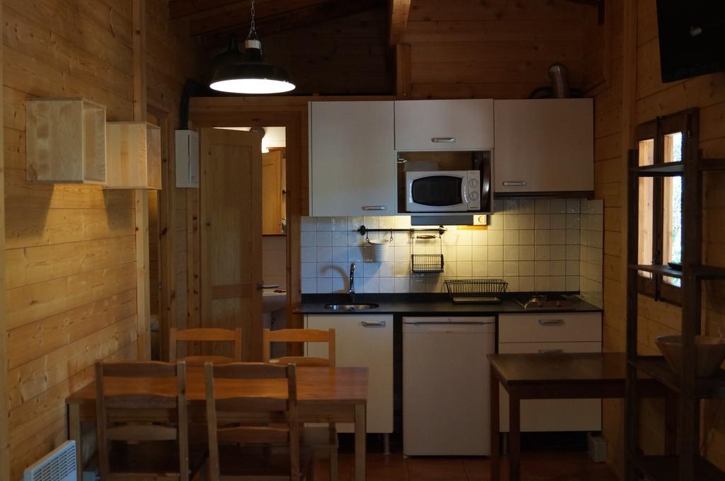 Camping Macanet De Cabrenys Bagian luar foto