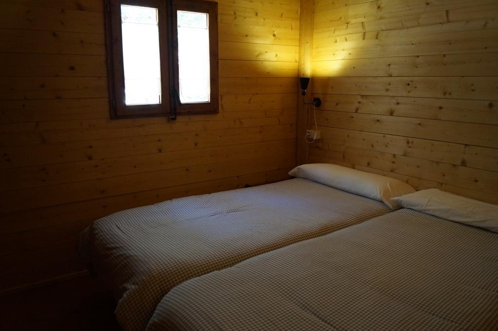 Camping Macanet De Cabrenys Bagian luar foto